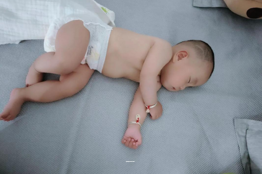 邢台五个月宝宝呕吐